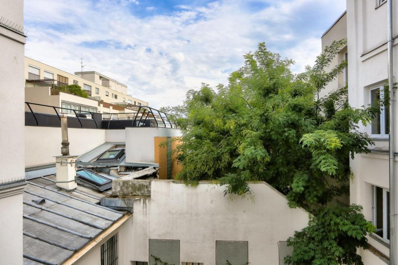 Super Studio In The 11Th District Appartement Parijs Buitenkant foto